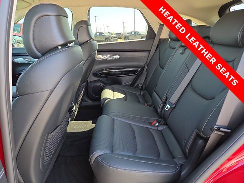 Used 2025 Genesis GV70 2.5T AWD/4WD image 10