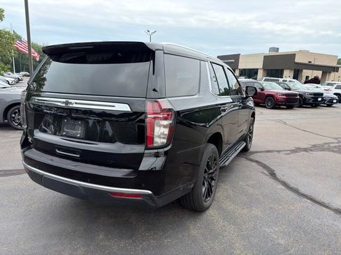 Used 2023 Chevrolet Tahoe LT w/ Luxury Package AWD/4WD image 5