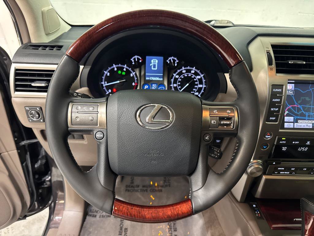 Used 2013 Lexus GX 460 w/ Comfort Plus Pkg AWD/4WD image 40