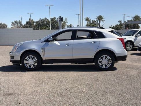 Used 2013 Cadillac SRX Luxury image 9