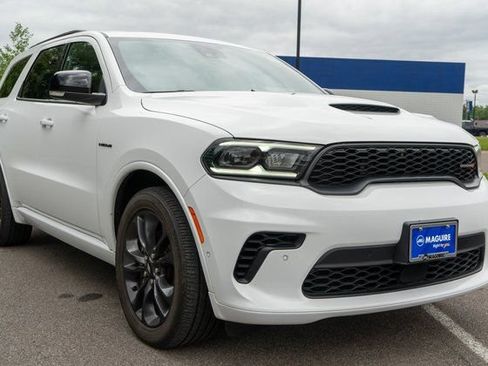 Used 2024 Dodge Durango R/T AWD/4WD image 4