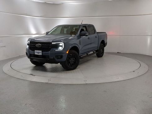 New 2025 Ford Ranger Lariat w/ FX4 Off-Road Package image 6