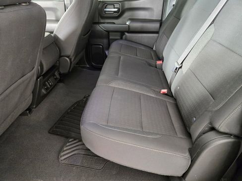 Used 2024 Chevrolet Silverado 1500 Custom image 16