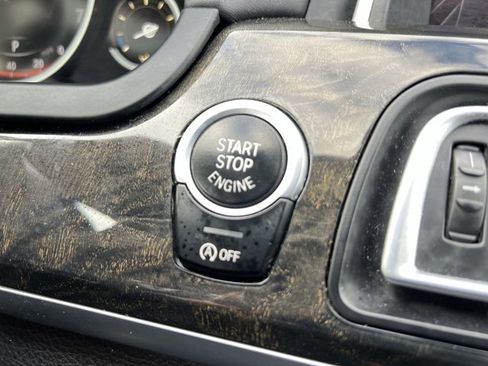 Used 2015 BMW 750i xDrive image 17