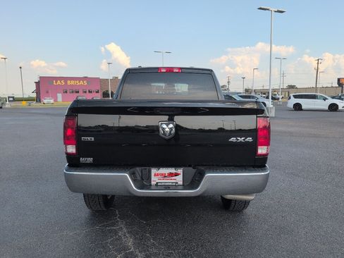Used 2024 RAM 1500 Classic SLT AWD/4WD image 6