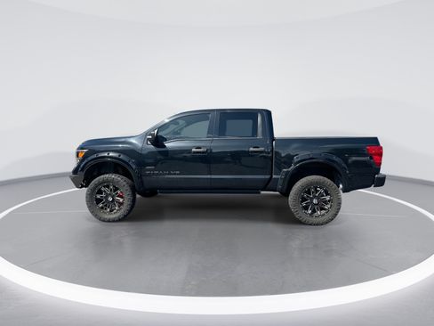 Used 2019 Nissan Titan SV w/ SV Convenience Package AWD/4WD image 6