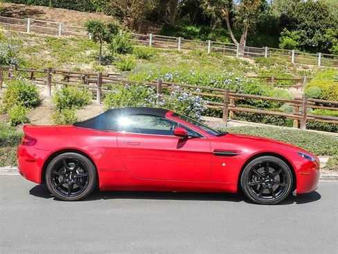Used 2008 Aston Martin V8 Vantage Roadster RWD image 14