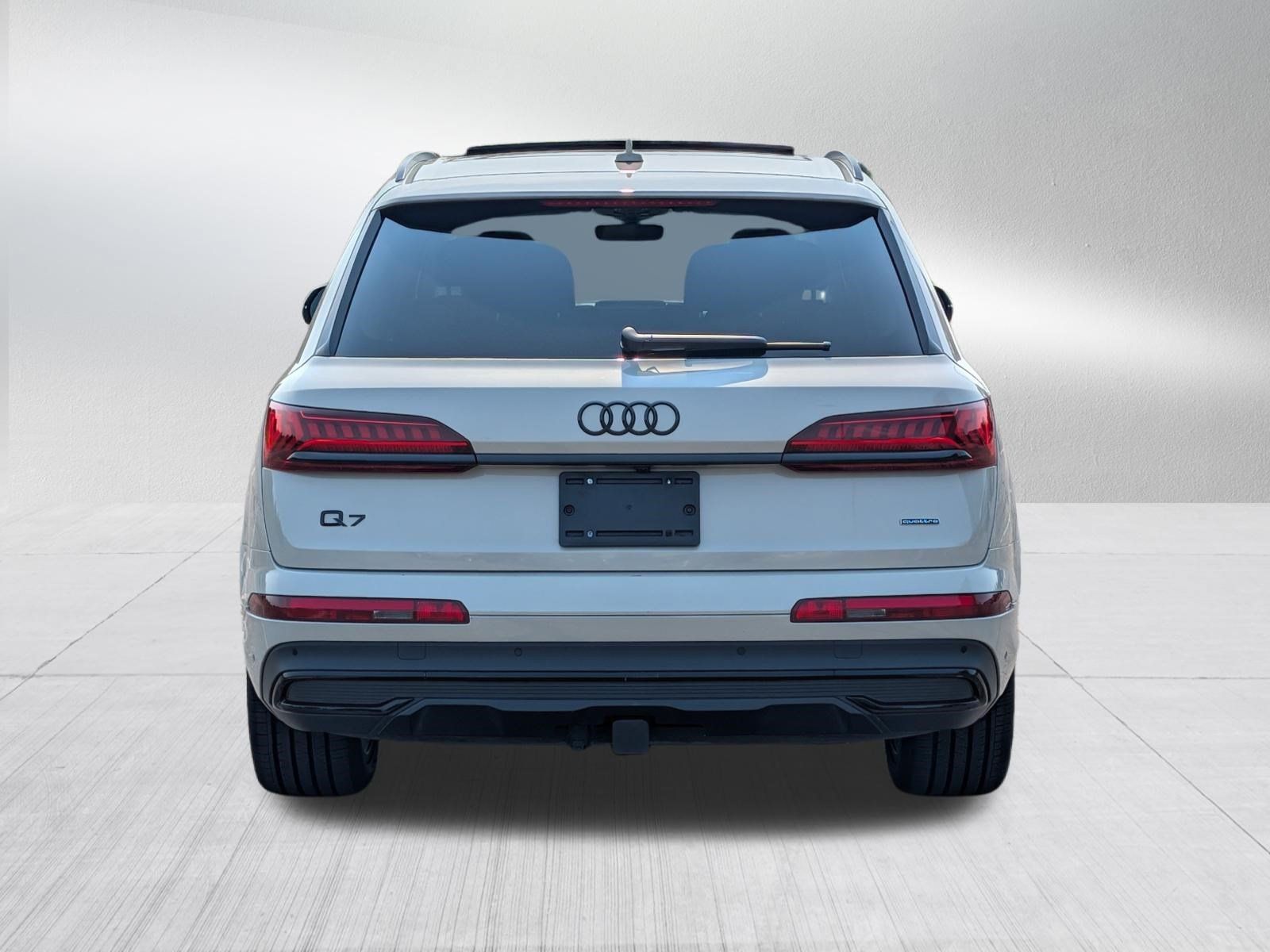 Used 2023 Audi Q7 3.0T Prestige w/ Prestige Package AWD/4WD image 6