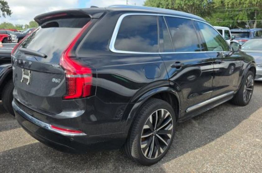 Used 2026 Volvo XC90 B6 Ultra AWD/4WD image 3