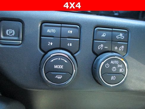 Certified 2023 Chevrolet Silverado 1500 LT Trail Boss w/ LT Trail Boss Premium Package image 29