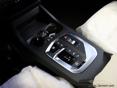 Used 2026 BMW 228i xDrive w/ Technology Package image 14