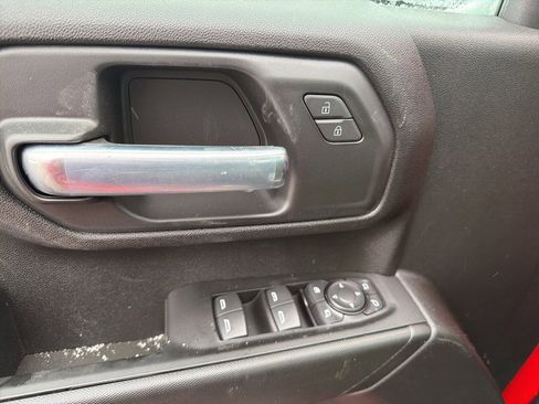 New 2026 Chevrolet Silverado 2500 Custom w/ Custom Convenience Package image 33