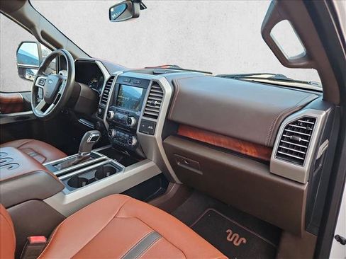 Used 2018 Ford F150 King Ranch w/ Equipment Group 601A Luxury AWD/4WD image 24