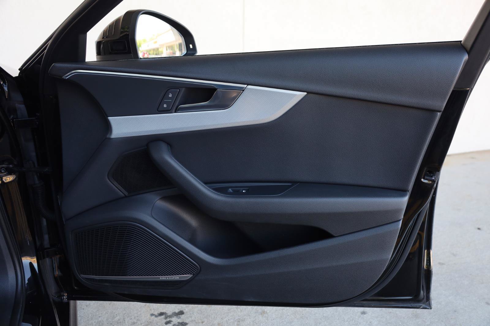Used 2017 Audi A4 2.0T Premium Plus w/ Premium Plus Package AWD/4WD image 29