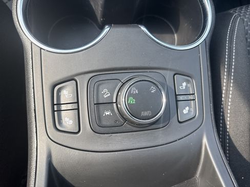 Used 2023 GMC Terrain SLE w/ Driver Convenience Package AWD/4WD image 29