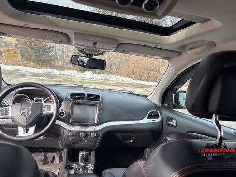 Used 2018 Dodge Journey GT w/ Nav & Sun Group image 15