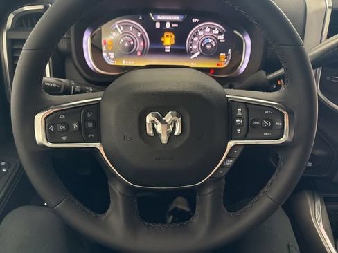 New 2026 RAM 3500 Laramie AWD/4WD image 33