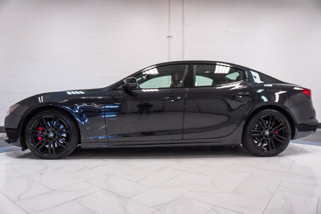 Used 2023 Maserati Ghibli Modena RWD image 33