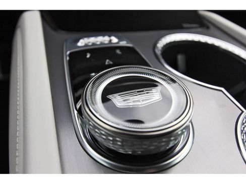 New 2027 Cadillac Vistiq Sport AWD/4WD image 21
