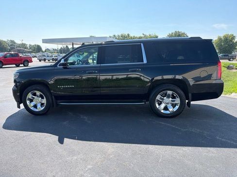 Used 2020 Chevrolet Suburban Premier w/ Max Trailering Package AWD/4WD image 7