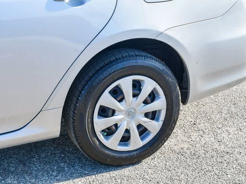 Used 2011 Toyota Corolla LE image 12