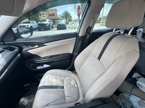 Used 2019 Honda Civic LX image 11