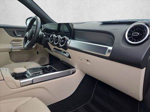 Certified 2021 Mercedes-Benz GLB 250 image 20