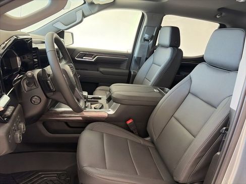New 2026 Chevrolet Silverado 1500 LTZ image 14