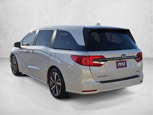 Used 2024 Honda Odyssey Touring image 8