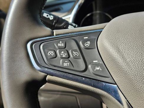 Used 2024 Chevrolet Malibu LT image 11