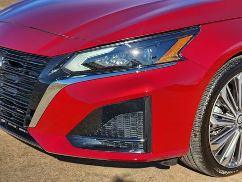 Used 2024 Nissan Altima 2.5 SL image 9