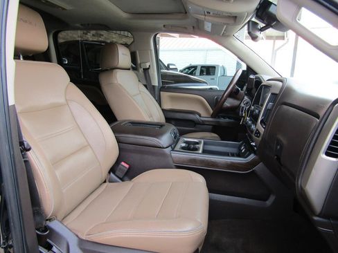 Used 2018 GMC Sierra 1500 Denali RWD image 12
