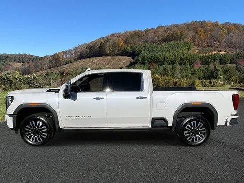 Certified 2025 GMC Sierra 2500 Denali Ultimate image 4