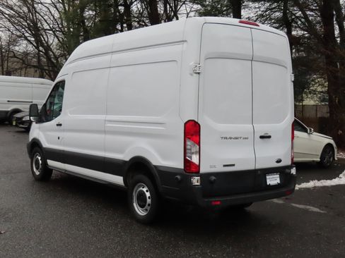 Used 2016 Ford Transit 250 148 High Roof image 4