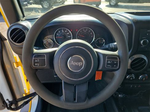 Used 2016 Jeep Wrangler Sport image 16