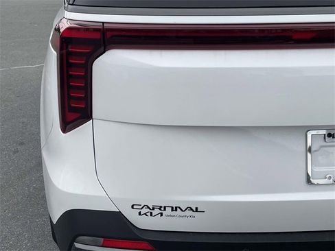 New 2026 Kia Carnival SX Prestige image 15