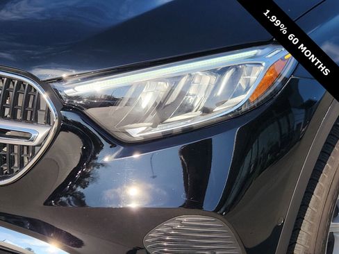 Certified 2025 Mercedes-Benz GLC 300 image 11