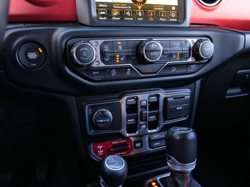 Used 2020 Jeep Wrangler Unlimited Rubicon image 14