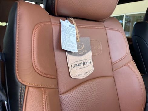 New 2024 RAM 2500 Limited image 25