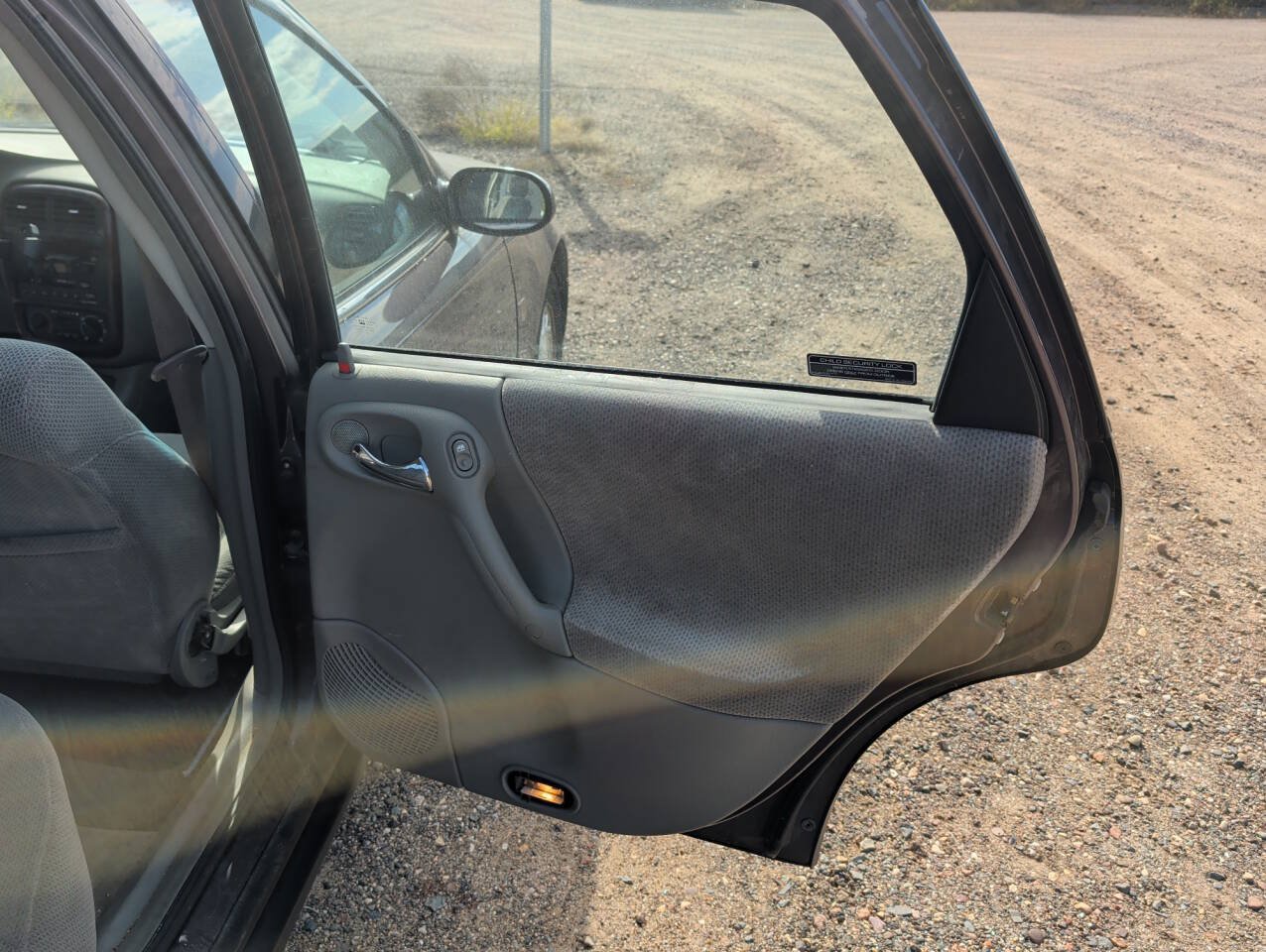 Used 2000 Saturn L-Series LS2 FWD image 26