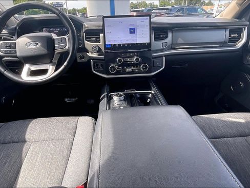 Certified 2023 Ford Expedition XLT AWD/4WD image 14