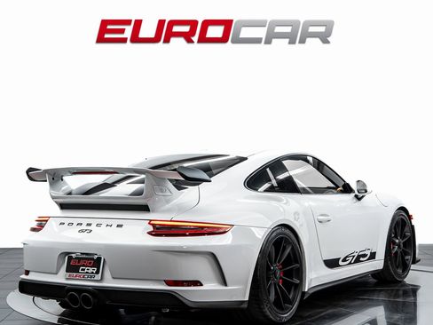 Used 2018 Porsche 911 GT3 image 5