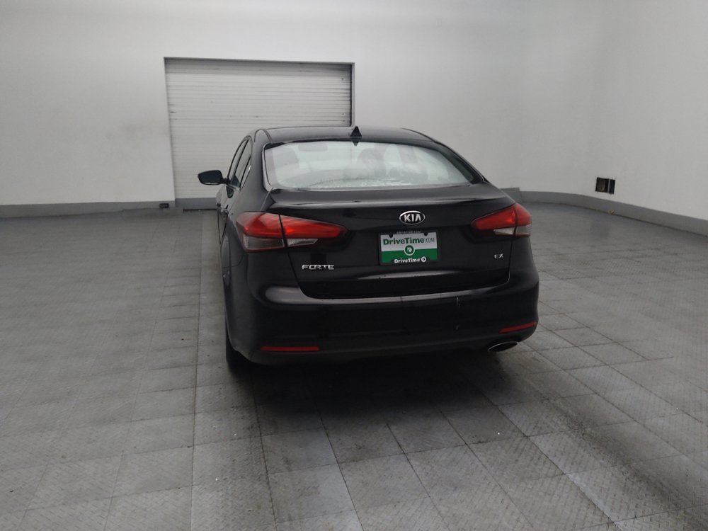 Used 2017 Kia Forte EX FWD image 6