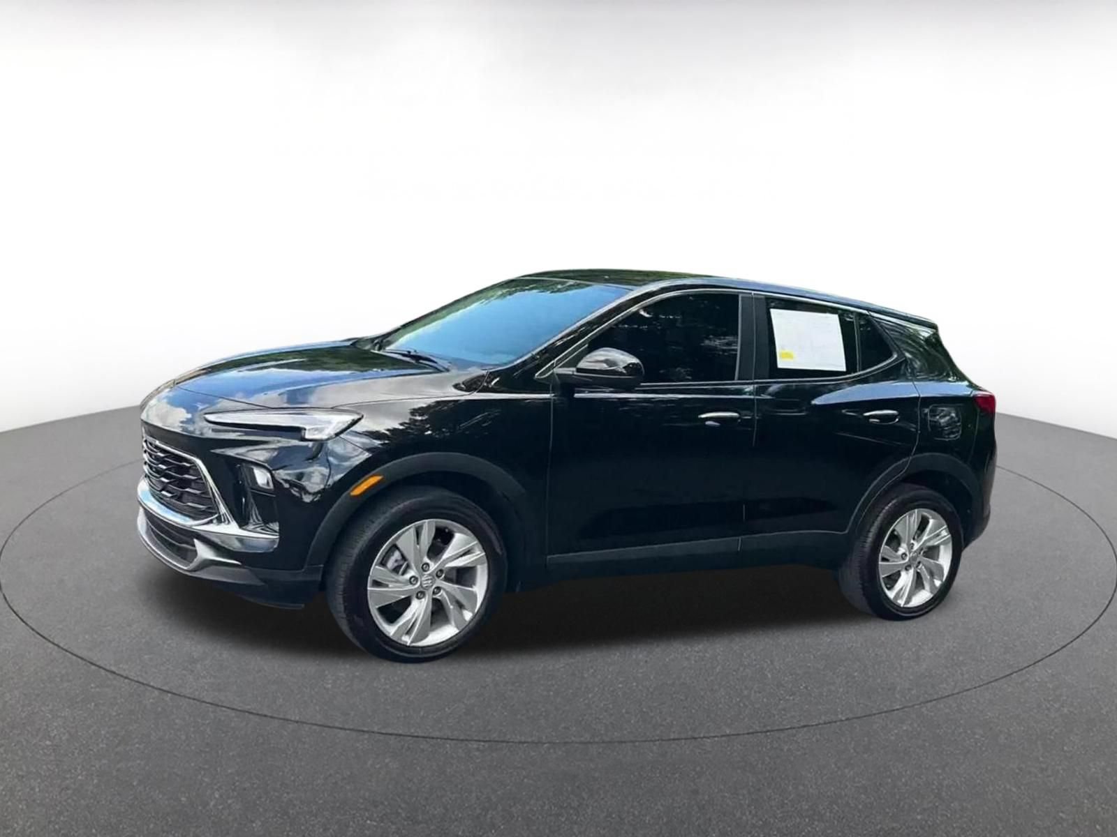 Used 2025 Buick Encore GX Preferred AWD/4WD image 7