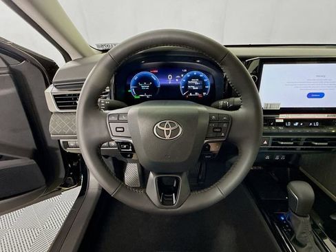 New 2026 Toyota Camry XLE AWD/4WD image 10