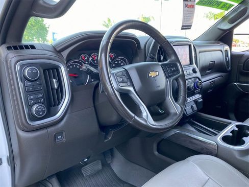 Used 2022 Chevrolet Silverado 1500 LTZ AWD/4WD image 19