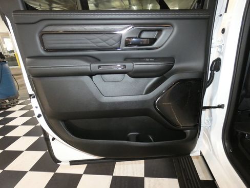 New 2026 RAM 1500 Limited image 32