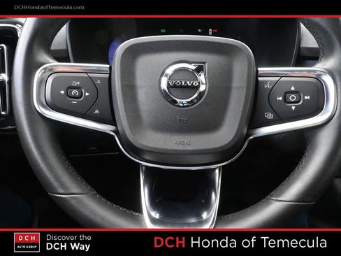 Used 2023 Volvo C40 P8 Recharge Plus w/ Climate Package AWD/4WD image 9