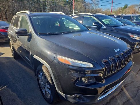 Used 2014 Jeep Cherokee Limited w/ Luxury Group image 4