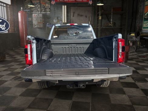 New 2026 Ford F250 Lariat w/ Lariat Ultimate Package AWD/4WD image 10